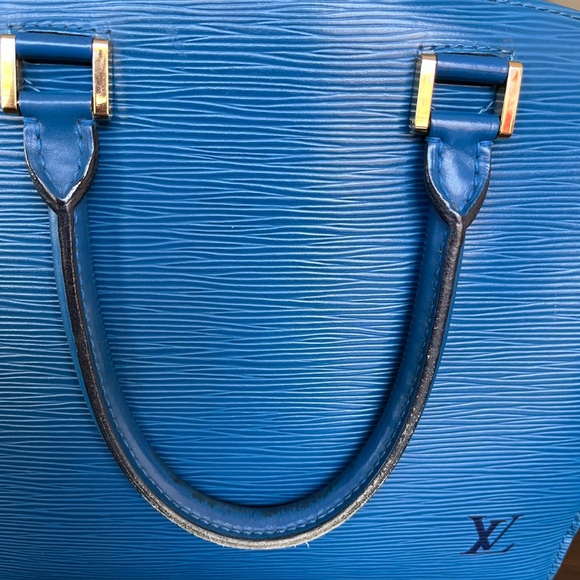 Louis Vuitton Blue Epi Leather Satchel - Picture 3 of 16